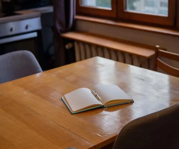 3-bedroom - Urban Art Gallery - Free Parking! * Sofia